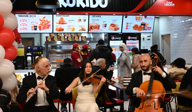 Uluslararası Restoran Zinciri KudoKudo, Küresel Markasını KUKiDU Olarak Yeniledi