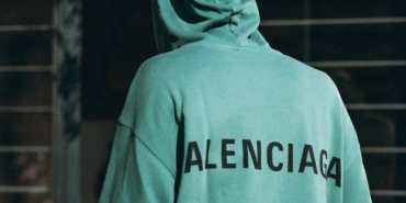 Balenciaga Tartışmalı Açıklamaları Sonrası Kanye West ile Yollarını Ayırdı